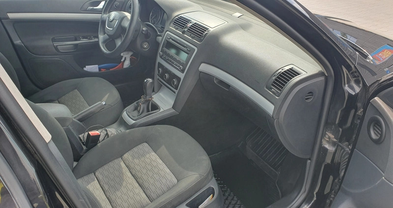 Skoda Octavia cena 15500 przebieg: 327000, rok produkcji 2009 z Lublin małe 172